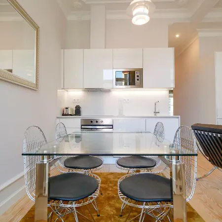 Augusta Street 229- 4 Dto